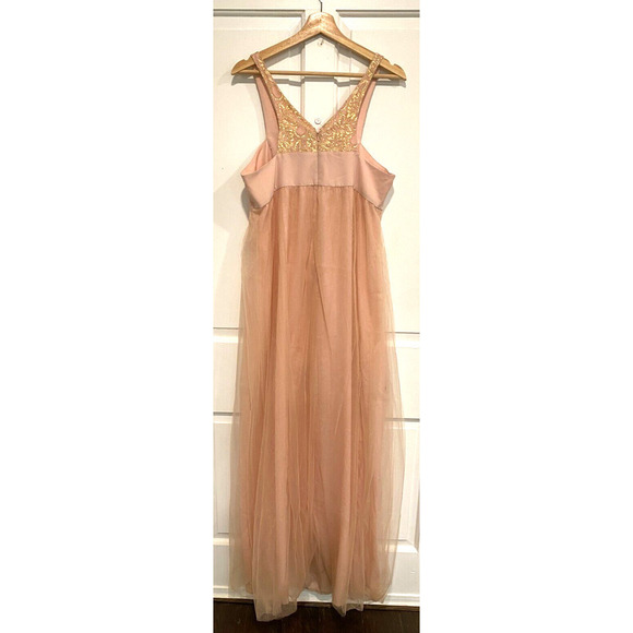 BCBGeneration Faded Rose Color lace top Tulle base maxi dress women's size 12 - Picture 4 of 8